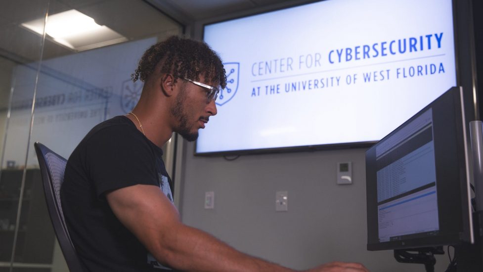 (Photo: Center for Cybersecurity, UWF)