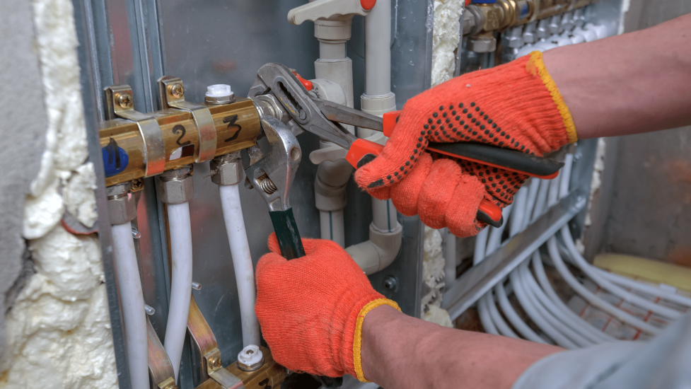 Pipe-fitter