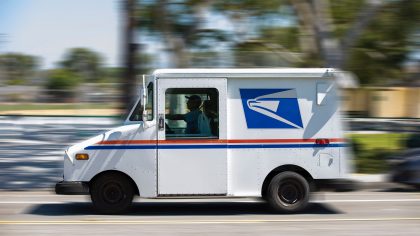usps-truck.jpg